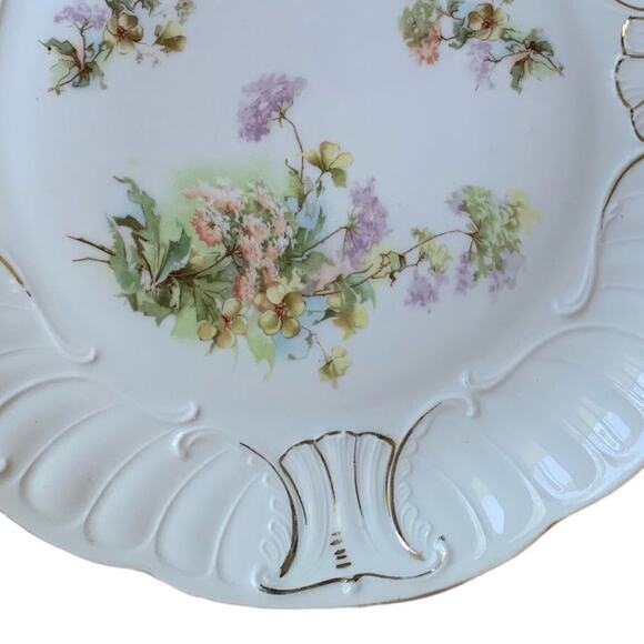 Vintage Floral White/Gold 10" Serving Plate w/Pierced Handles Textured Rim - Picture 4 of 13